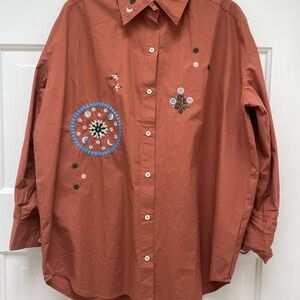 Caron Callahan embroidered Francine shirt, L